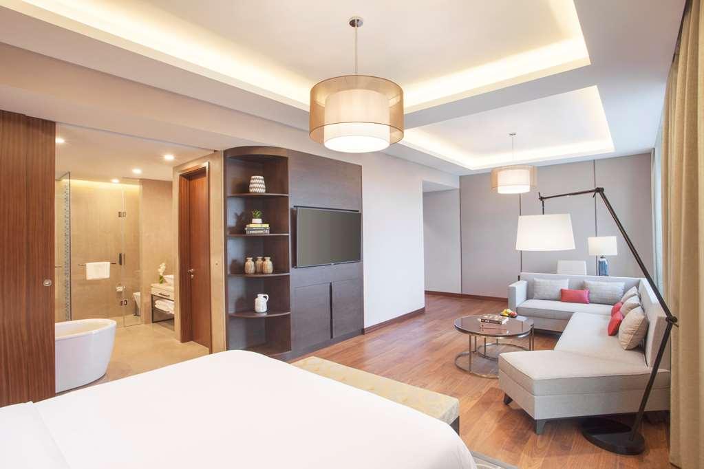 Hyatt Regency Thrissur Otel Oda fotoğraf