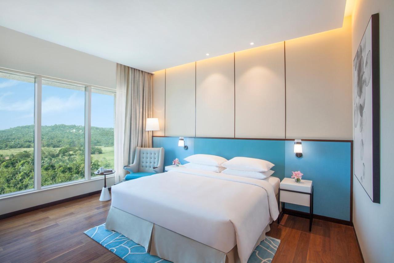 Hyatt Regency Thrissur Otel Dış mekan fotoğraf